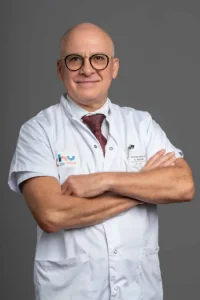 Dr E. Hazouard