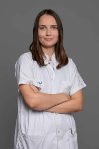 Mme R. Poiron